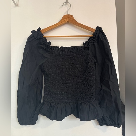 Long-Sleeved Ruffled Smocked Top - Picture 2 of 4